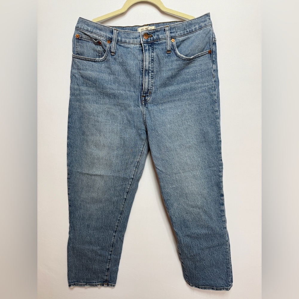 Madewell Classic Straight Jean Size 31